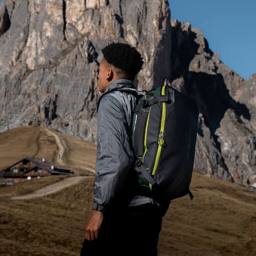 OUTTRAX (4)